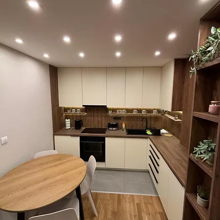 Sumska Staza Lägenhet *